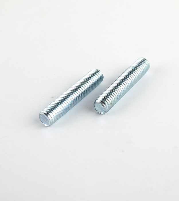 แท่งเกลียวสแตนเลสเป็นตัวเลือกยอดนิยมสำหรับการยึดชิ้นส่วนต่างๆ เข้าด้วยกัน